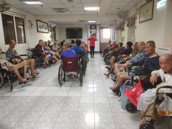 高雄市-新松柏養護之家大廳